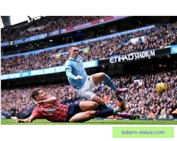 英超埃弗顿对阵曼城的比赛分析：双方表现值得关注